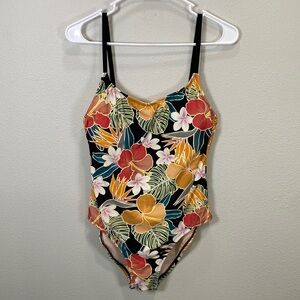 Hurley floral one piece swimsuit‎ tropical